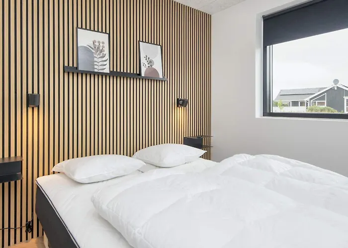 Semesterbostad Luxury Lakeside Retreat - By Traum *