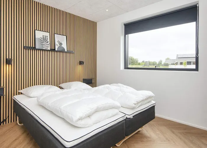 Semesterbostad Luxury Lakeside Retreat - By Traum Ansager